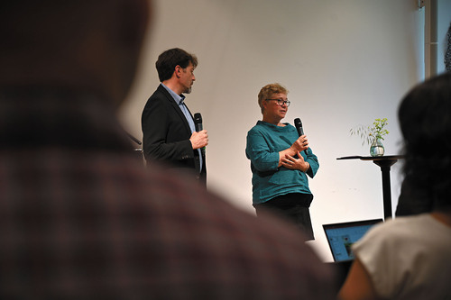 Bohuslav Bereta (Geschäftsführung EFZ), Susanne Winder (Kuratorium EFZ), Bischof Benno Elbs, Wolfgang Mazal (Vortrag)